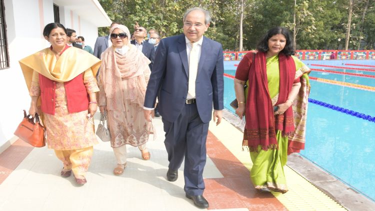 AMU Vice-Chancellor Dr Tariq Mansoor after inaugurating the poll